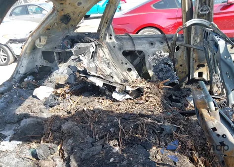 2018 Audi Q3 2.0T Sport Premium z USA, uszkodzony, nr VIN WA1HCCFSXJR033163